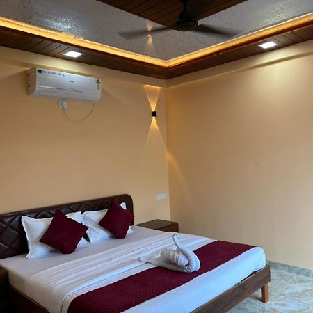 Sahil Beach Resort Alībāg Extérieur photo